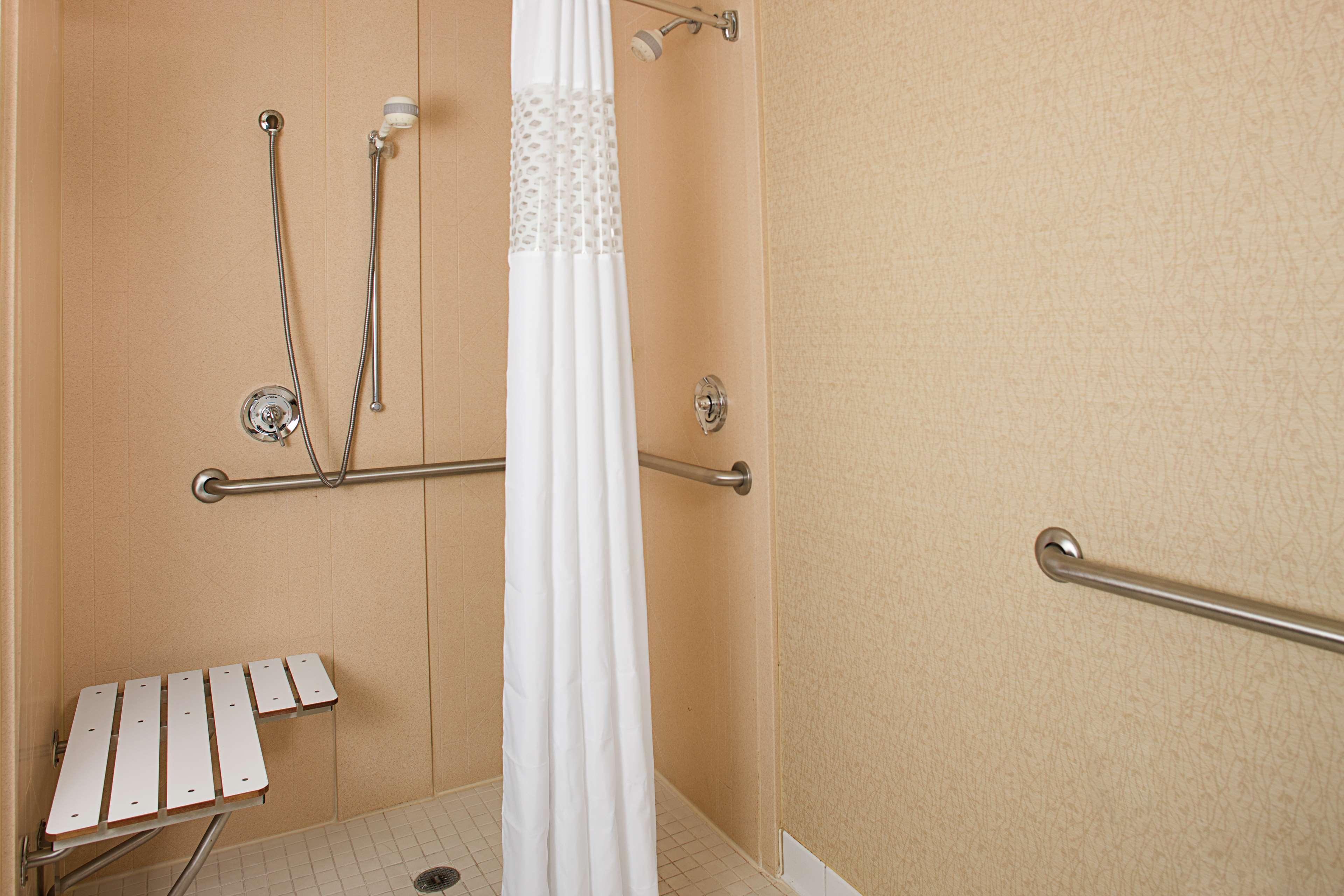 Hampton Inn Long Island/Islandia Eksteriør bilde